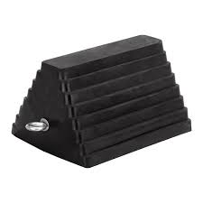 Rubber Wheel Chock with Eyebolt