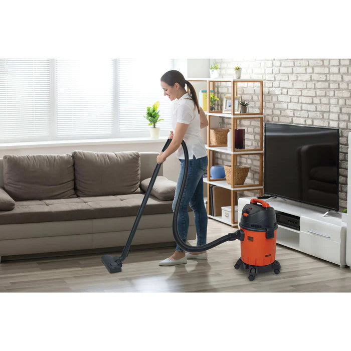 Wet & Dry Vacumm Cleaner 10L / 2.5G 1200W Black and Decker